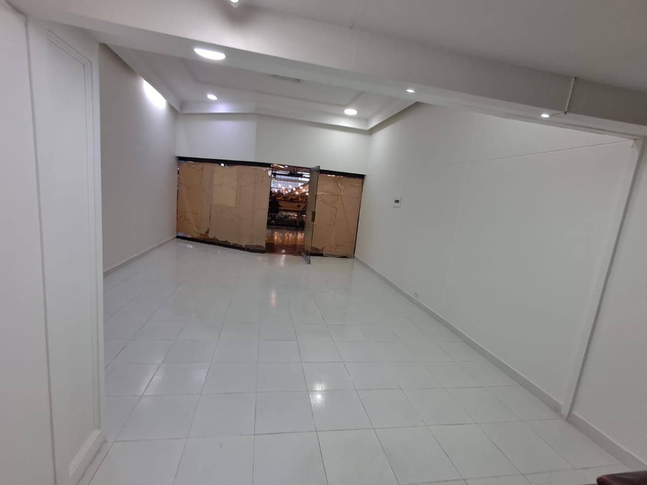 Local en arriendo Antioquia Medellín San Diego 50 m2 Habitaciones 0 Baños 1 Garajes 0 Precio $8000000