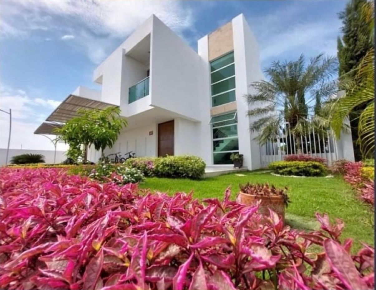 Casa en venta Córdoba Montería Sevilla 220 m2 Habitaciones 4 Baños 6 Garajes 2 Precio $1250000000