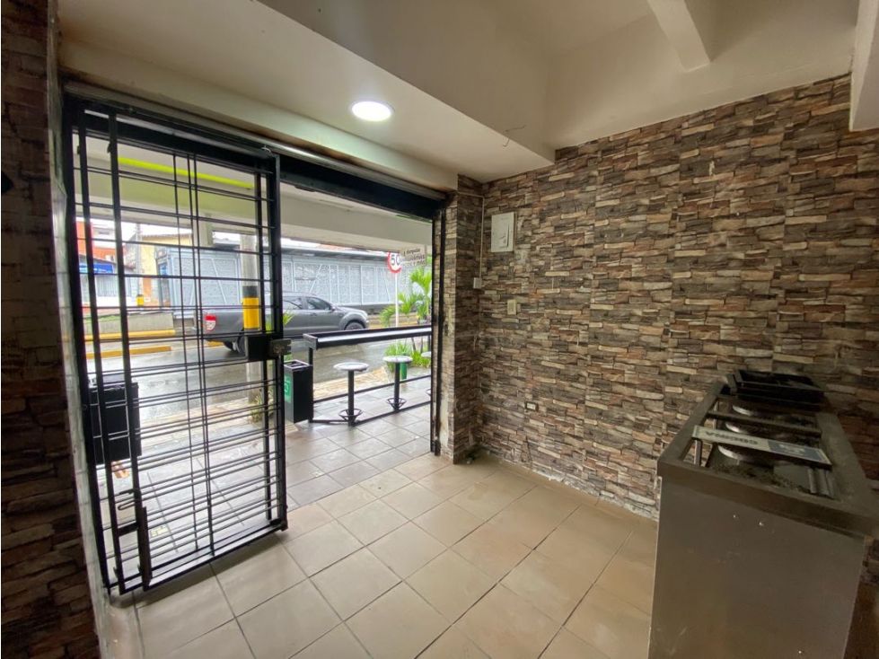 Local en arriendo Antioquia Medellín Urbanizacion Barcelona 10 m2 Habitaciones 0 Baños 0 Garajes 0 Precio $950000