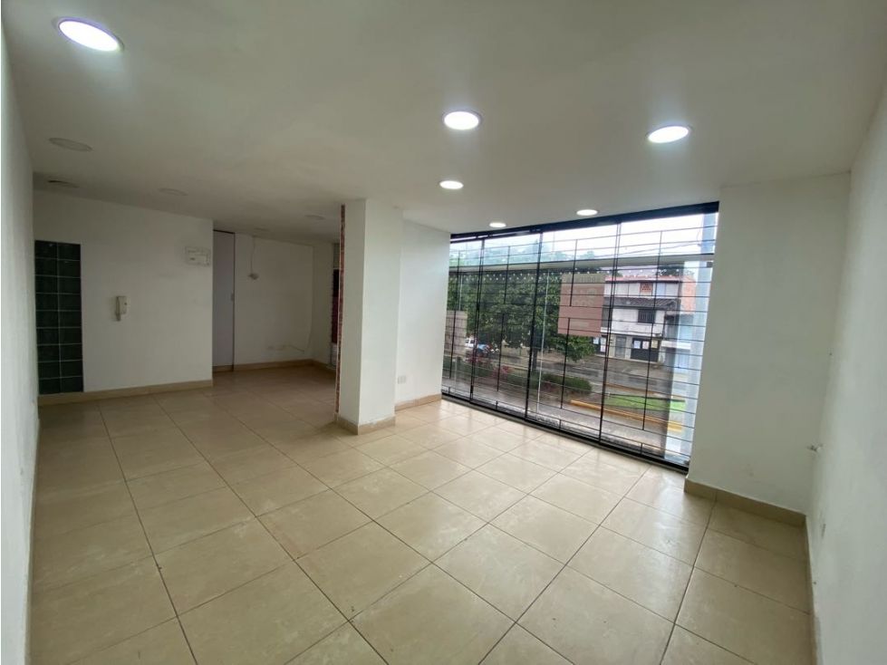 Oficina en arriendo Antioquia Medellín Fatima 55 m2 Habitaciones 0 Baños 1 Garajes 0 Precio $2000000