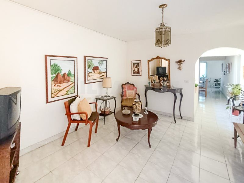 Casa en venta Antioquia Medellín Aures No2 147 m2 Habitaciones 5 Baños 4 Garajes 0 Precio $400000000