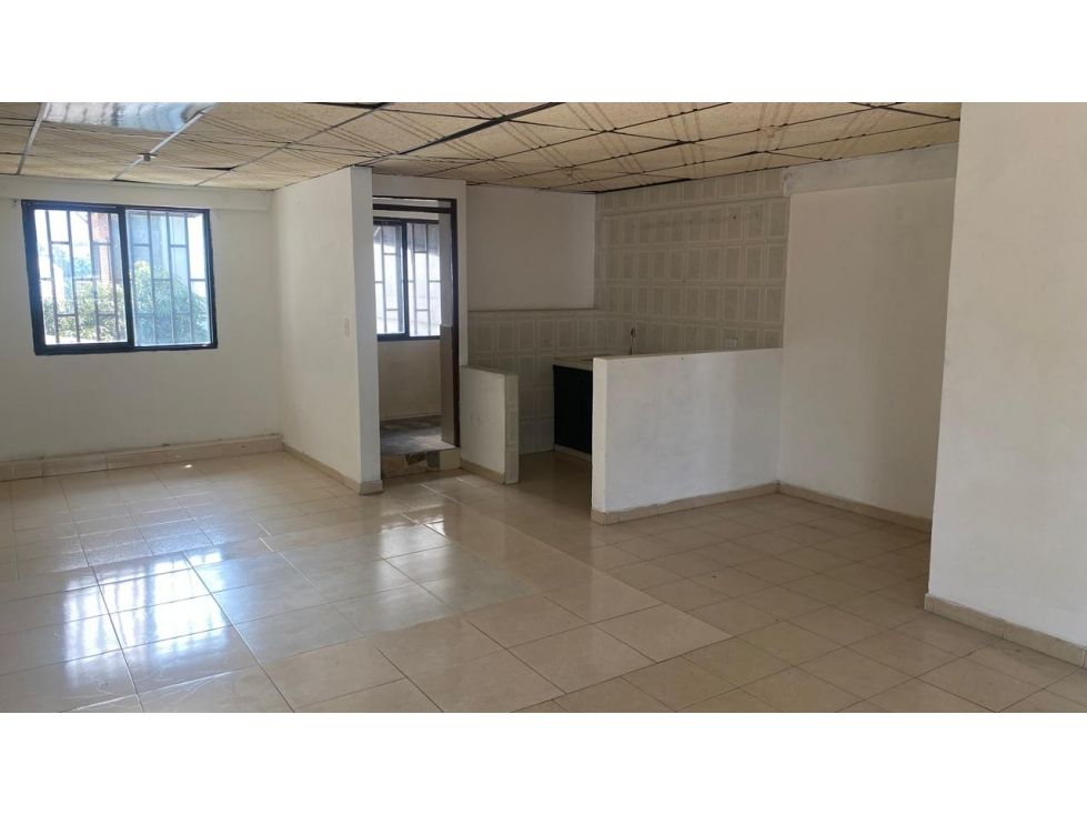 Local en arriendo Risaralda Pereira Sector Lago Uribe 75 m2 Habitaciones 0 Baños 1 Garajes 0 Precio $2000000