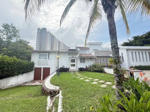 Casa en venta Tolima Ibagué Ub Praderas Del Norte 405 m2 Habitaciones 4 Baños 4 Garajes 3 Precio $780000000