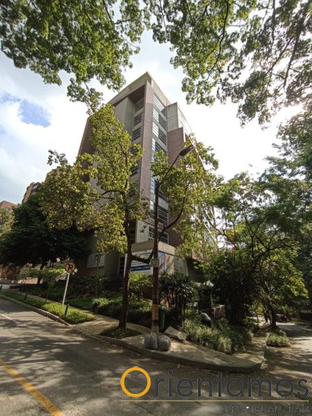 Oficina en arriendo Antioquia Medellín El Castillo 49 m2 Habitaciones 0 Baños 1 Garajes 0 Precio $3600000