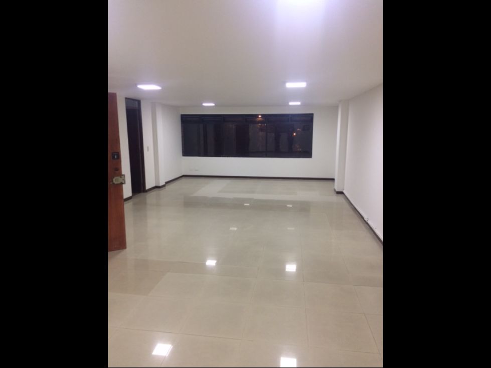 Oficina en venta Cundinamarca Bogotá Chico Norte Et Ii 55 m2 Habitaciones 0 Baños 1 Garajes 1 Precio $360000000