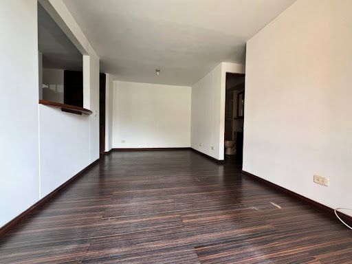 Apartamento en arriendo Antioquia Medellín Castropol 60 m2 Habitaciones 3 Baños 2 Garajes 1 Precio $3000000
