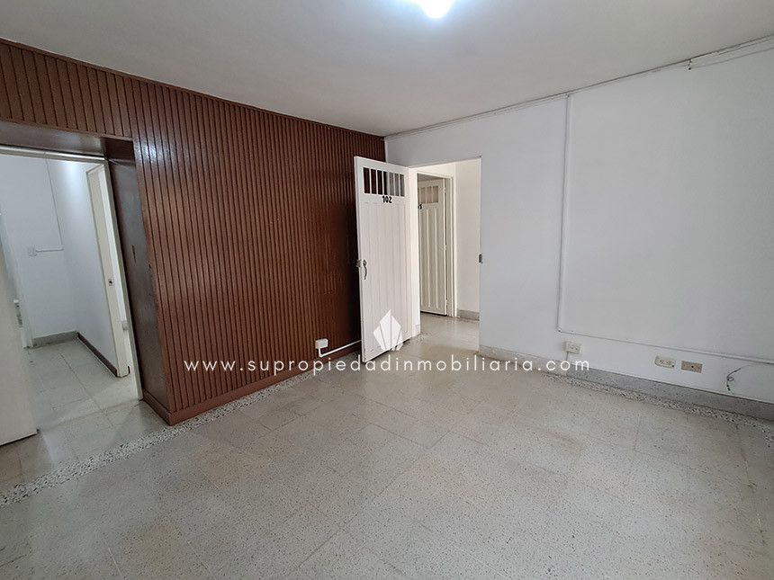 Oficina en arriendo Antioquia Medellín Simon Bolivar 35 m2 Habitaciones 0 Baños 1 Garajes 0 Precio $2100000