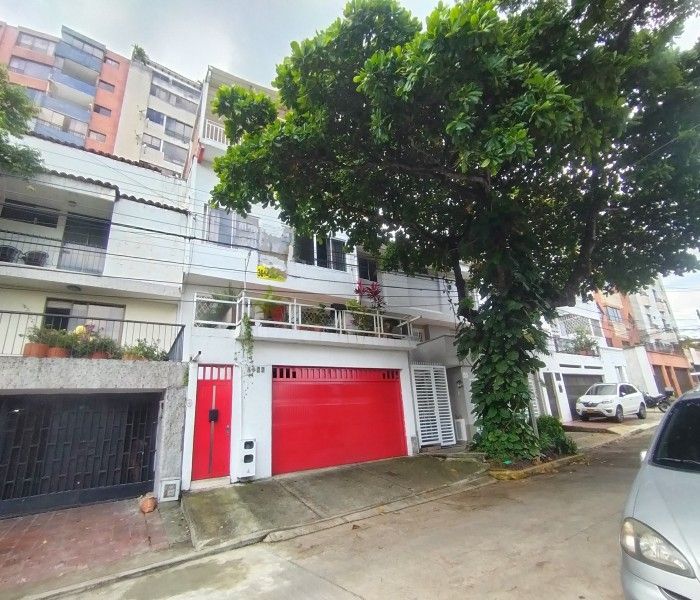 Casa en venta Valle Del Cauca Cali San Fernando Viejo 396 m2 Habitaciones 5 Baños 5 Garajes 2 Precio $790000000