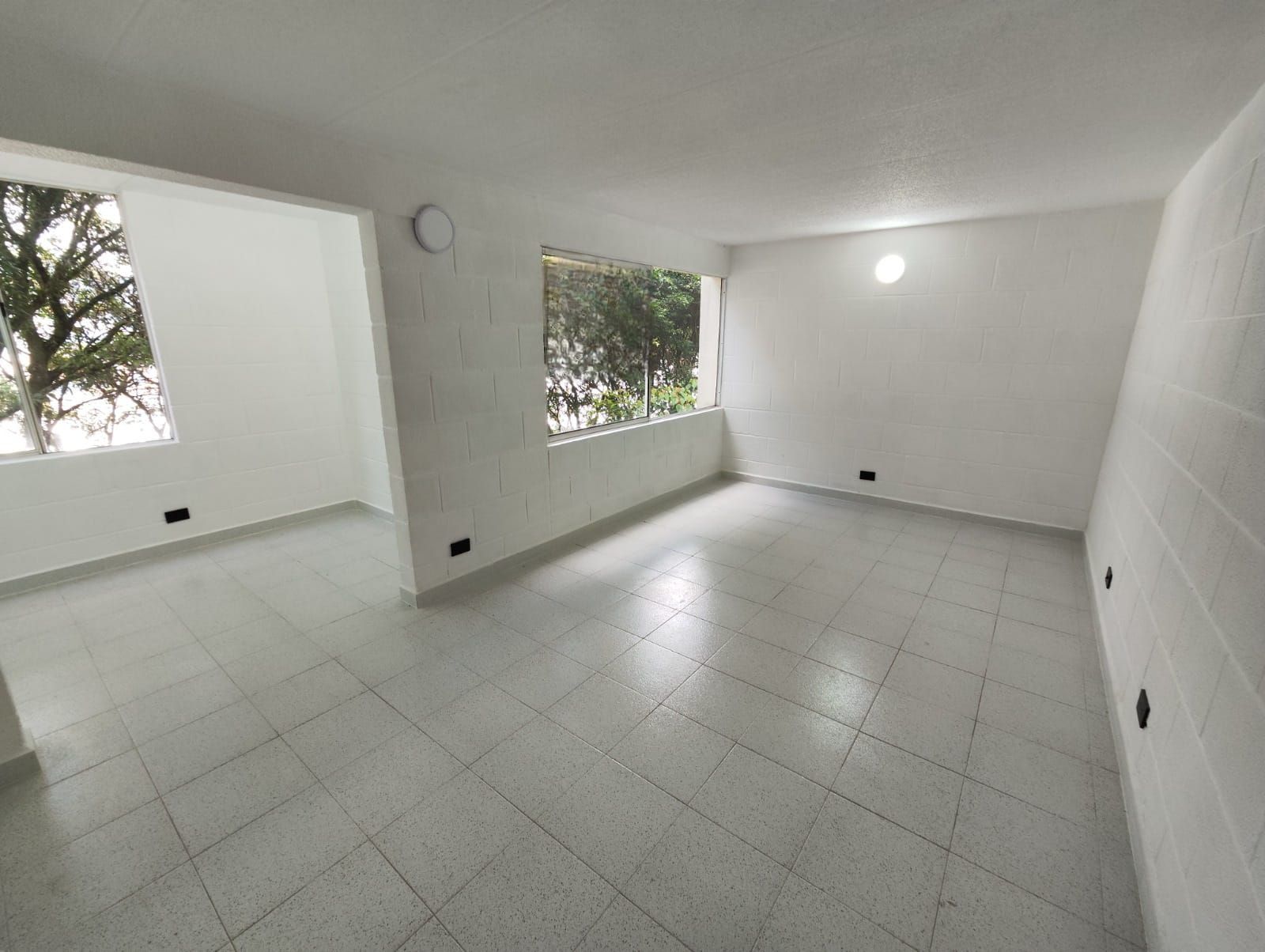 Apartamento en arriendo Antioquia Medellín Santa Monica 84 m2 Habitaciones 3 Baños 2 Garajes 1 Precio $2450000