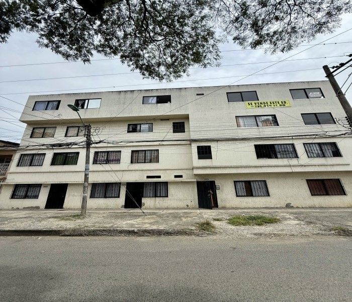 Edificio en venta Valle Del Cauca Cali El Trébol 619 m2 Habitaciones 18 Baños 13 Garajes 2 Precio $989000000