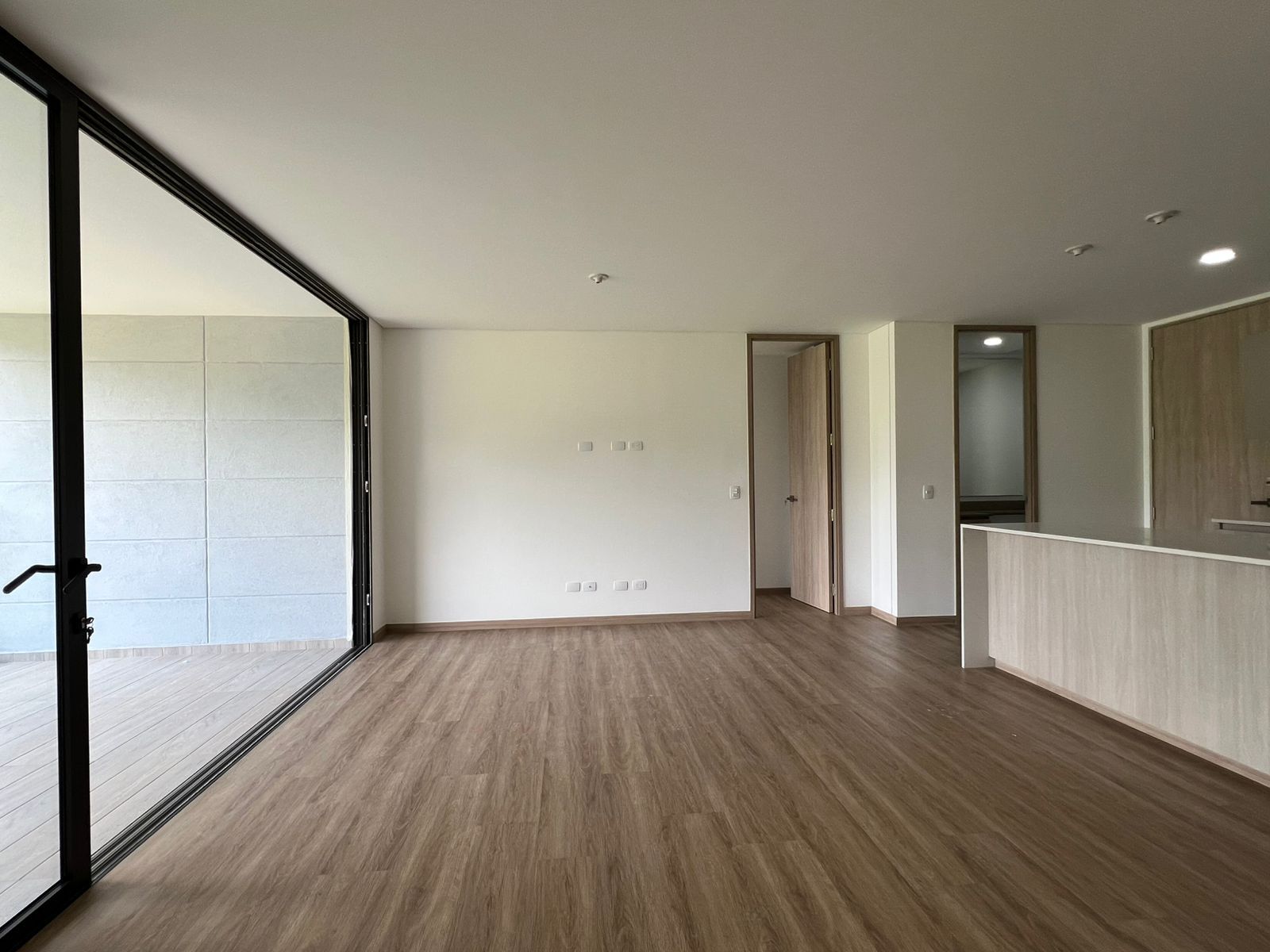 Apartamento en arriendo Antioquia Rionegro Ub Pietra Santa Et Iv 105 m2 Habitaciones 2 Baños 3 Garajes 2 Precio $5900000