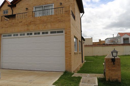 Casa en venta Cundinamarca Chía Chia 540 m2 Habitaciones 5 Baños 7 Garajes 7 Precio $1800000000