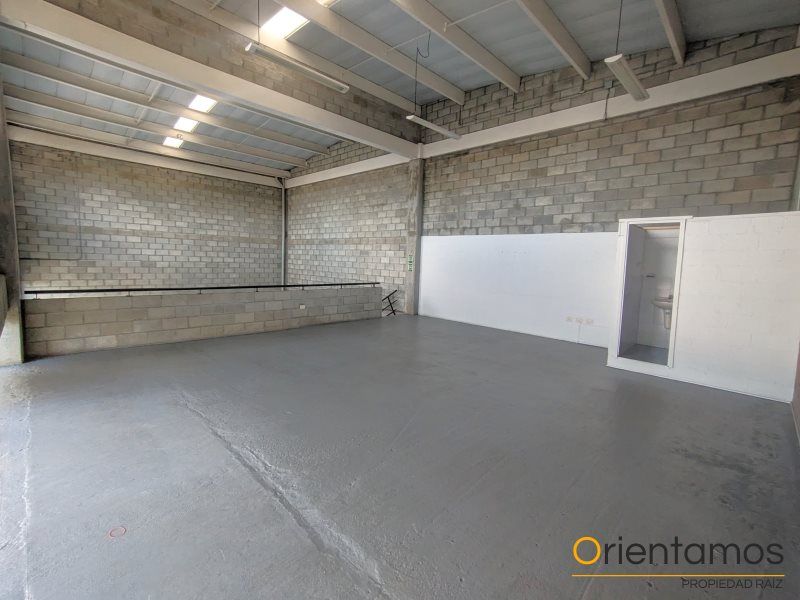 Bodega en arriendo Antioquia Rionegro Centro 195 m2 Habitaciones 0 Baños 2 Garajes 0 Precio $7500000