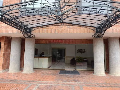 Casa en arriendo Cundinamarca Bogotá La Carolina 211 m2 Habitaciones 3 Baños 4 Garajes 3 Precio $15572000