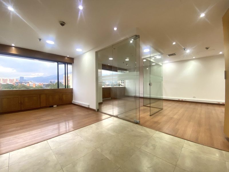 Oficina en arriendo Cundinamarca Bogotá Chico Norte Et Ii 244 m2 Habitaciones 0 Baños 0 Garajes 3 Precio $20554000