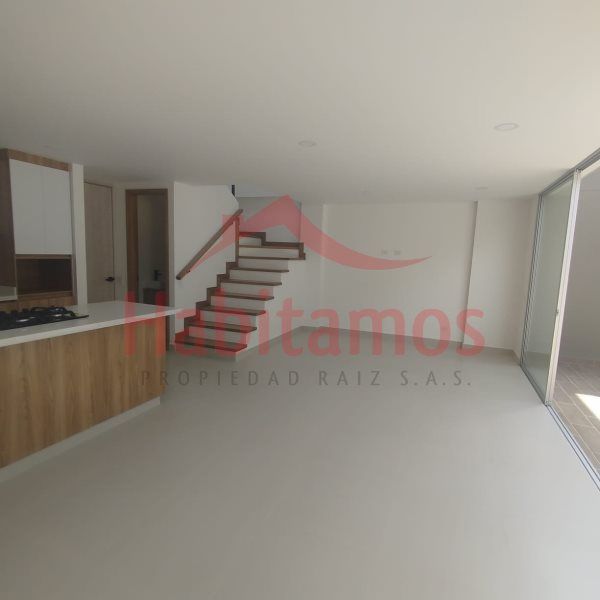 Casa en arriendo Antioquia Rionegro Gualanday 177 m2 Habitaciones 3 Baños 4 Garajes 2 Precio $5700000