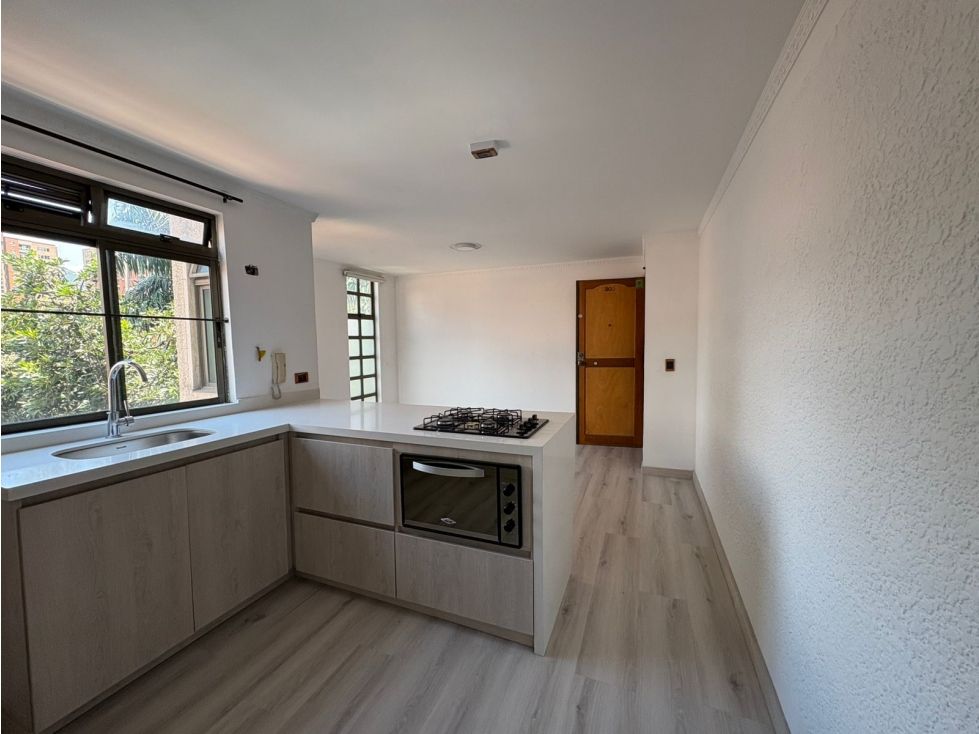 Apartaestudio en venta Antioquia Medellín San Bernardo 35 m2 Habitaciones 1 Baños 1 Garajes 1 Precio $259000000