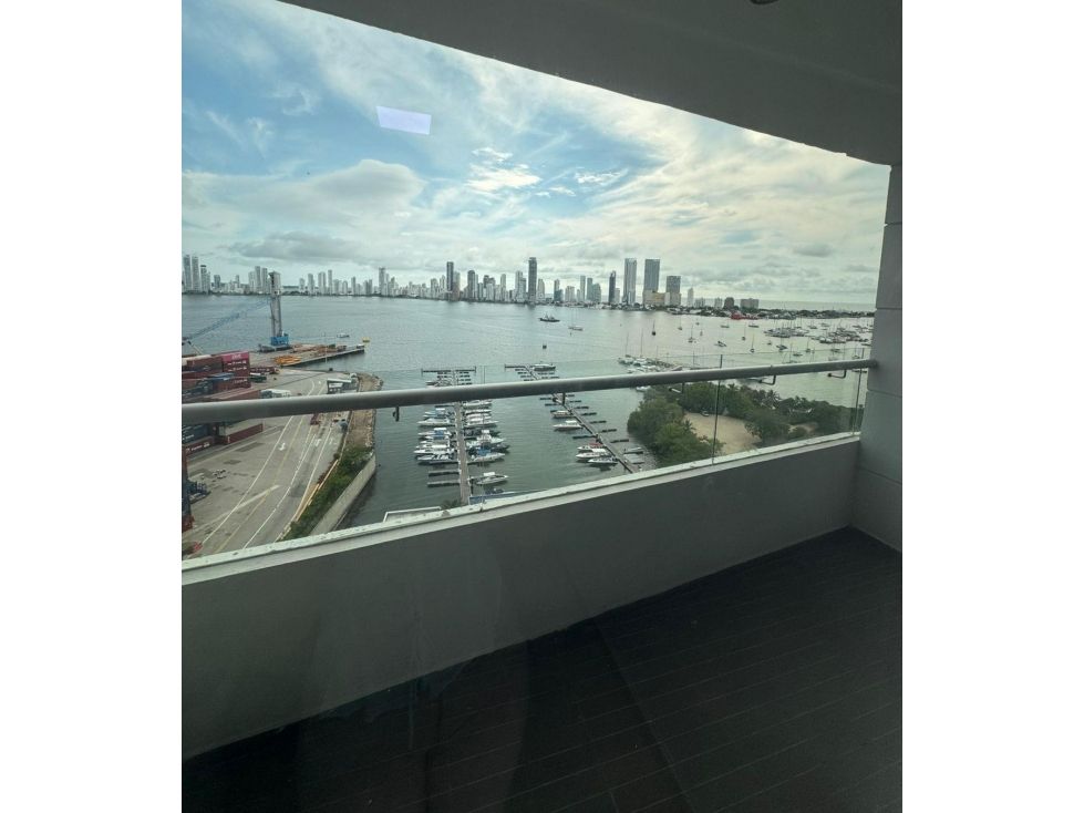 Oficina en venta Bolívar Cartagena Manga 480 m2 Habitaciones 0 Baños 0 Garajes 4 Precio $3900000000