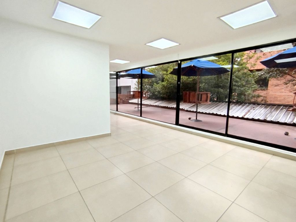 Oficina en arriendo Cundinamarca Bogotá La Carolina 174 m2 Habitaciones 0 Baños 3 Garajes 2 Precio $11011000