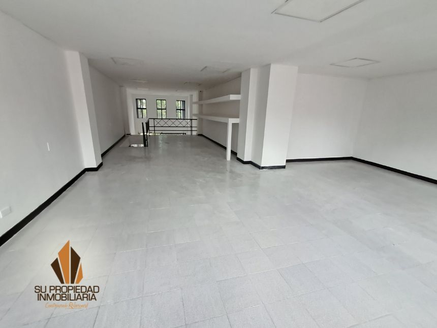 Local en arriendo Antioquia Medellín Lorena 150 m2 Habitaciones 0 Baños 2 Garajes 1 Precio $9000000