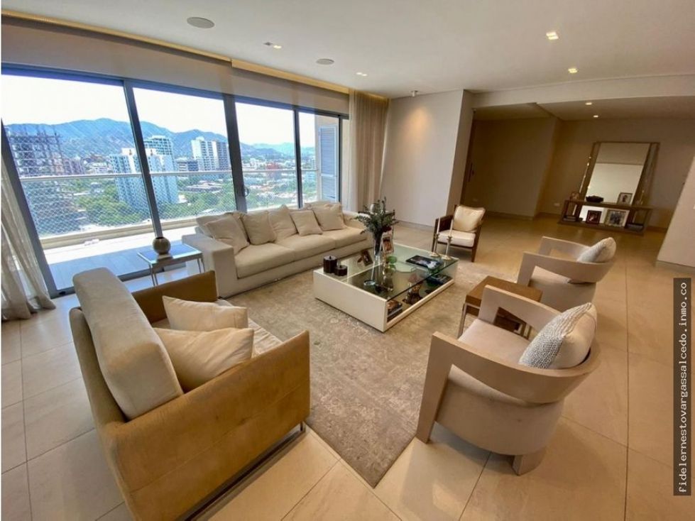 Apartamento en venta Magdalena Santa Marta Riomar 365 m2 Habitaciones 4 Baños 5 Garajes 2 Precio $1880000000