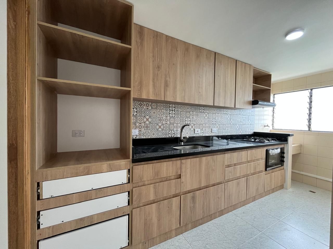 Apartamento en arriendo Antioquia Medellín El Poblado 98 m2 Habitaciones 3 Baños 2 Garajes 1 Precio $4200000