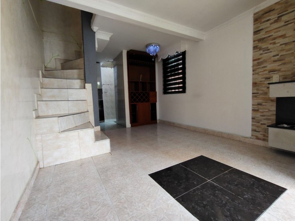 Casa en venta Cundinamarca Bogotá Cjr Ciudad Tintal I Sm 2 Slt 1 68 m2 Habitaciones 3 Baños 1 Garajes 0 Precio $245000000