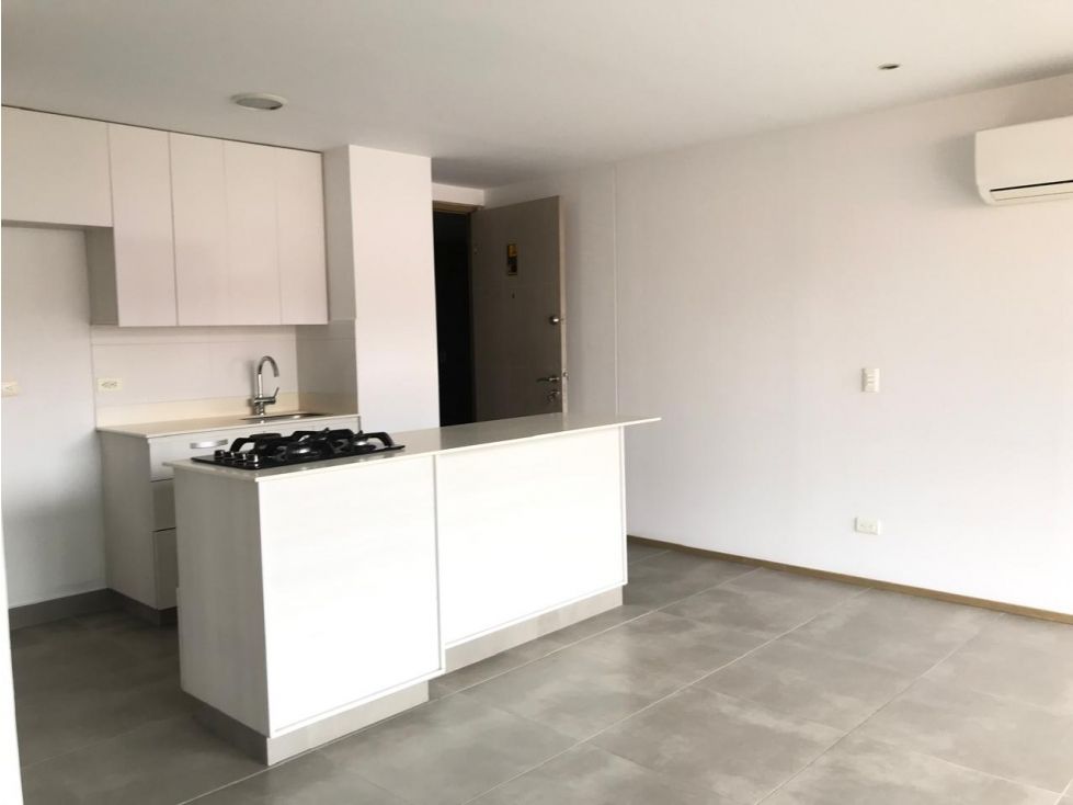 Apartamento en arriendo Antioquia Envigado El Esmeraldal 76 m2 Habitaciones 2 Baños 2 Garajes 2 Precio $4500000