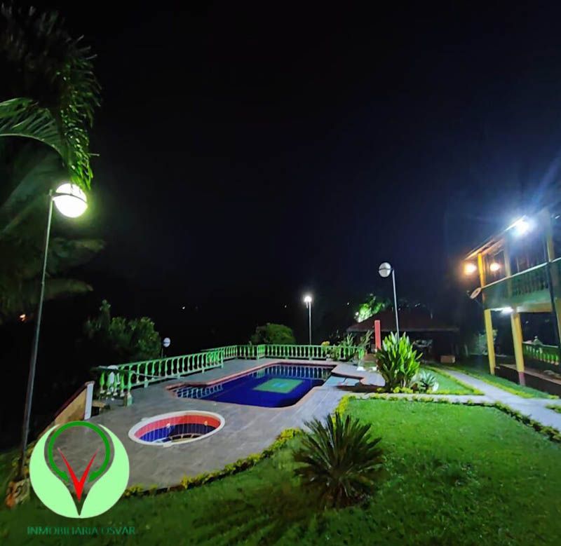 Finca en venta Risaralda Pereira Avenida 30 De Agosto 460 m2 Habitaciones 6 Baños 3 Garajes 5 Precio $1200000000