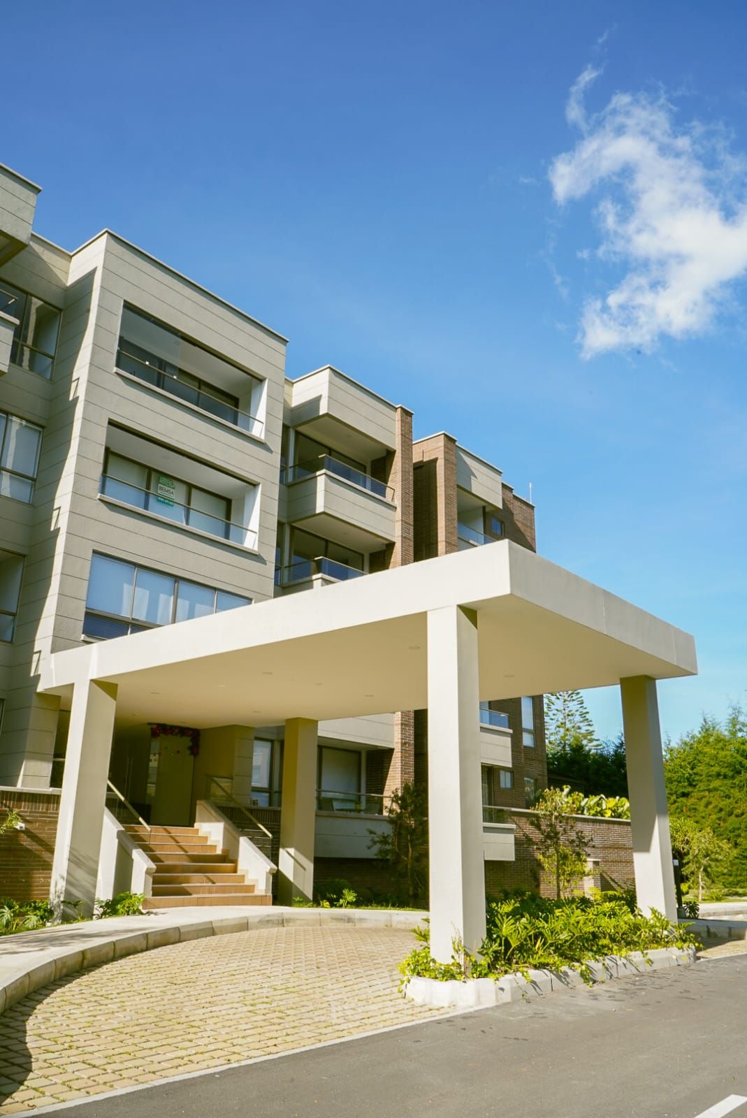 Apartaestudio en venta Antioquia Rionegro Rionegro 50 m2 Habitaciones 1 Baños 1 Garajes 2 Precio $630000000