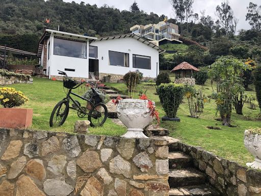 Casa en venta Cundinamarca La Calera La Calera 204 m2 Habitaciones 4 Baños 3 Garajes 5 Precio $980000000