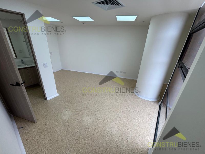 Oficina en arriendo Antioquia Medellín San Diego 31 m2 Habitaciones 0 Baños 1 Garajes 0 Precio $4600000