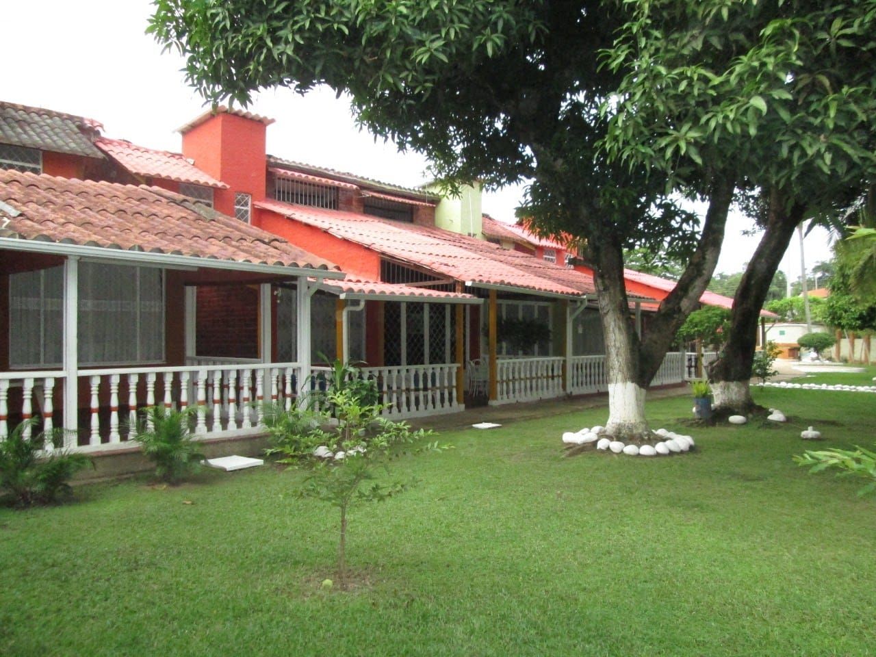 Casa en venta Tolima Carmen De Apicalá Lusitania 2500 m2 Habitaciones 6 Baños 6 Garajes 6 Precio $3000000000