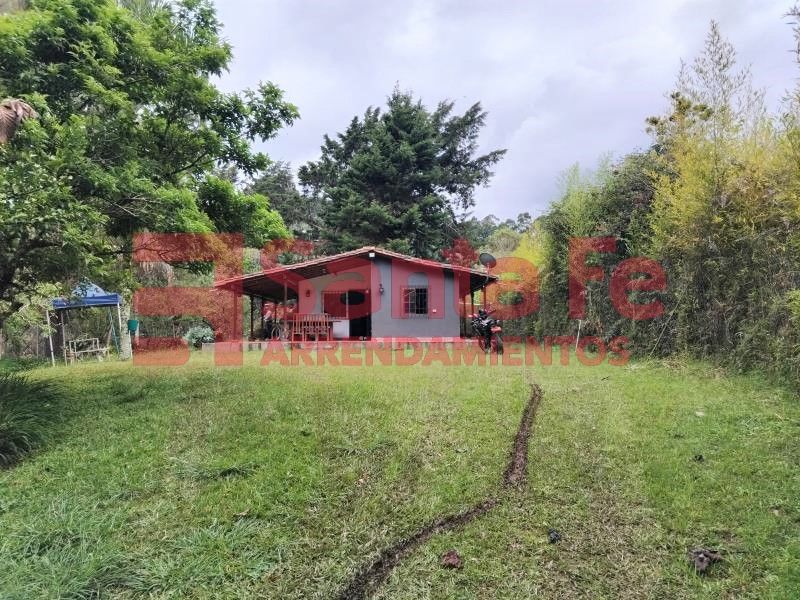 Casa en arriendo Antioquia Rionegro S3-de-10 120 m2 Habitaciones 4 Baños 2 Garajes 4 Precio $4200000