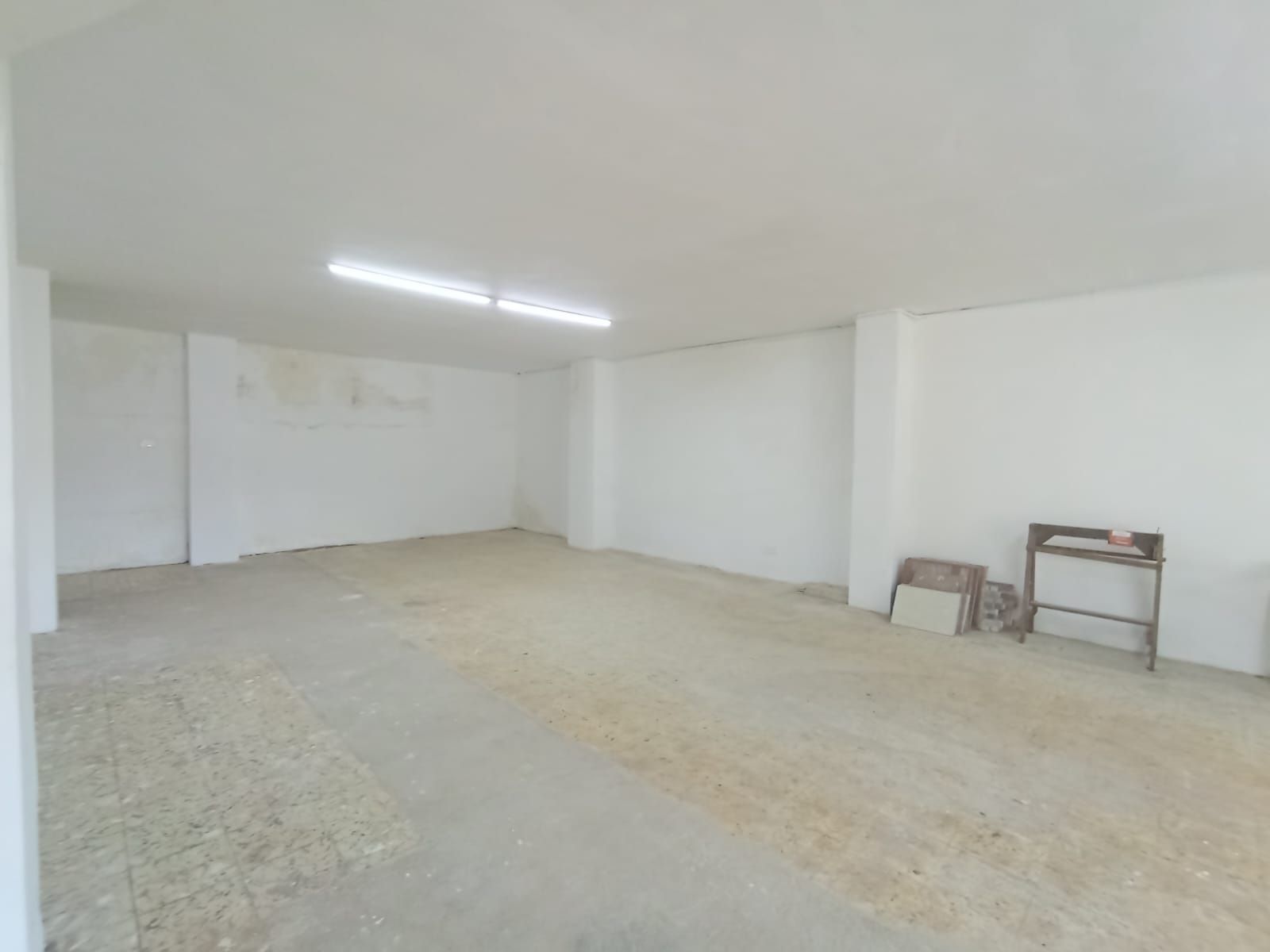 Local en arriendo Antioquia Medellín Enciso 80 m2 Habitaciones 0 Baños 1 Garajes 0 Precio $2100000