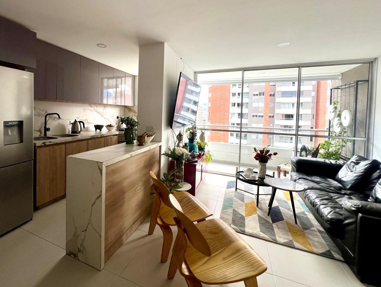 Apartamento en venta Antioquia Medellín Los Colores 75 m2 Habitaciones 3 Baños 2 Garajes 1 Precio $615000000