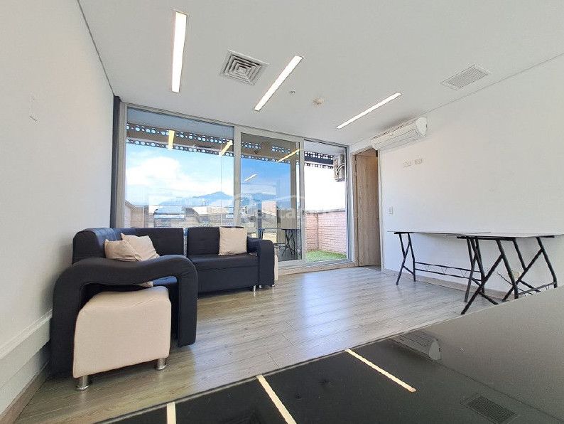 Oficina en venta Antioquia Sabaneta Entre Amigos 36 m2 Habitaciones 0 Baños 1 Garajes 0 Precio $435000000