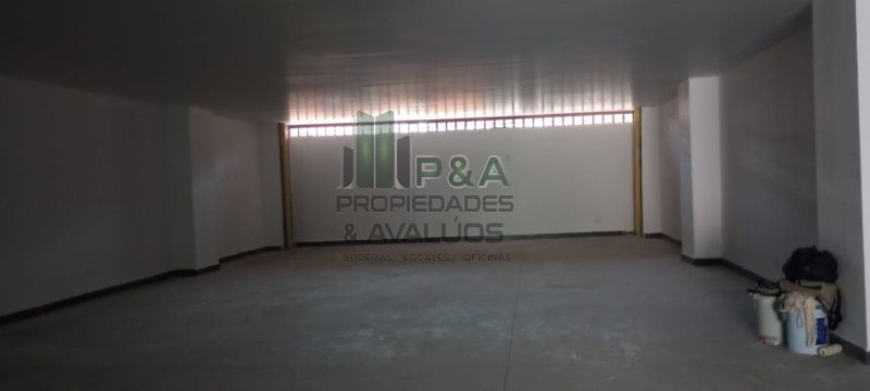 Local en arriendo Antioquia Medellín Calasanz 235 m2 Habitaciones 0 Baños 1 Garajes 0 Precio $12000000