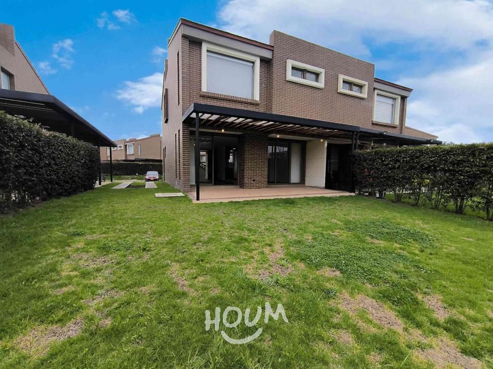 Casa en venta Cundinamarca Cota Cota 121 m2 Habitaciones 3 Baños 3 Garajes 3 Precio $970000000