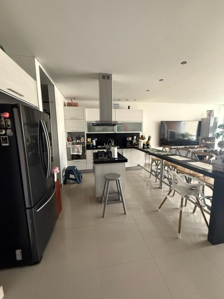 Apartamento en venta Valle Del Cauca Cali Santa Isabel 149 m2 Habitaciones 3 Baños 4 Garajes 2 Precio $950000000