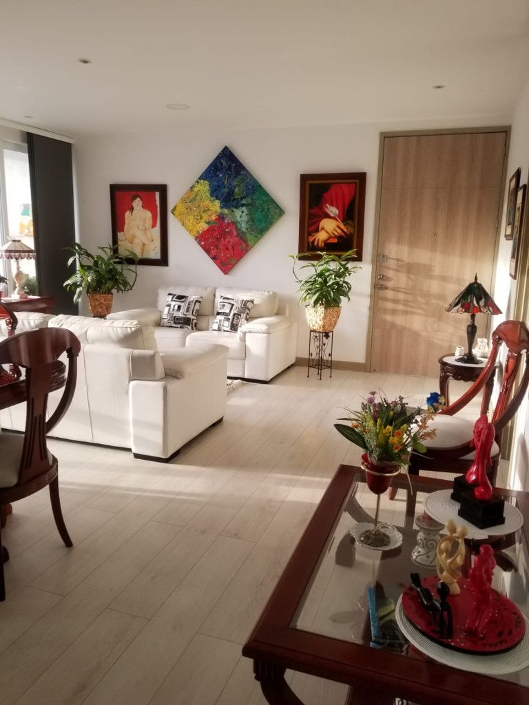 Apartamento en venta Valle Del Cauca Cali Arboledas 150 m2 Habitaciones 3 Baños 4 Garajes 2 Precio $1050000000