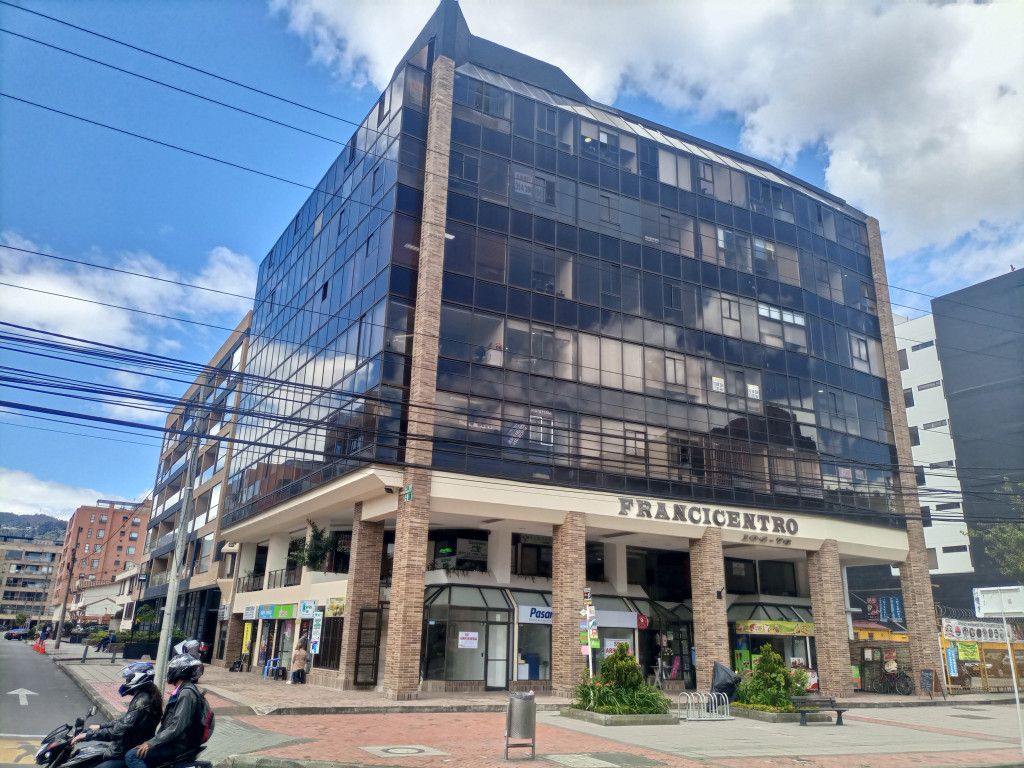 Oficina en arriendo Cundinamarca Bogotá Rincon Del Chicó 24 m2 Habitaciones 0 Baños 1 Garajes 0 Precio $1400000
