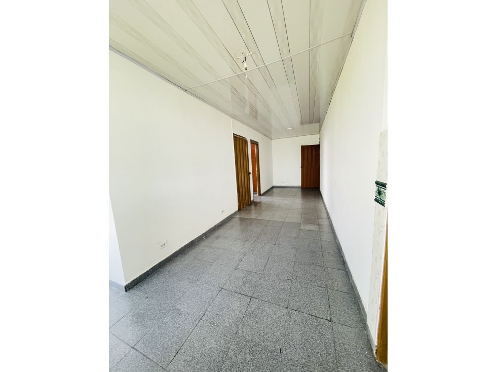Apartamento en venta Valle Del Cauca Cali La Base 60 m2 Habitaciones 3 Baños 1 Garajes 0 Precio $135000000