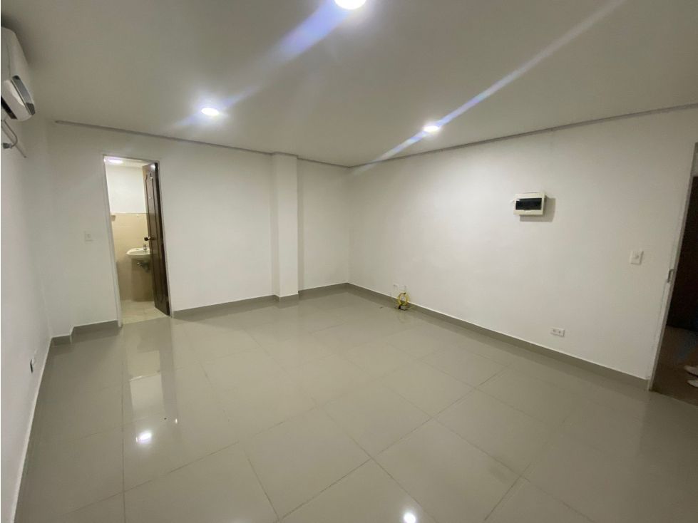 Oficina en arriendo Antioquia Envigado Zona Centro 23 m2 Habitaciones 0 Baños 1 Garajes 0 Precio $1250000