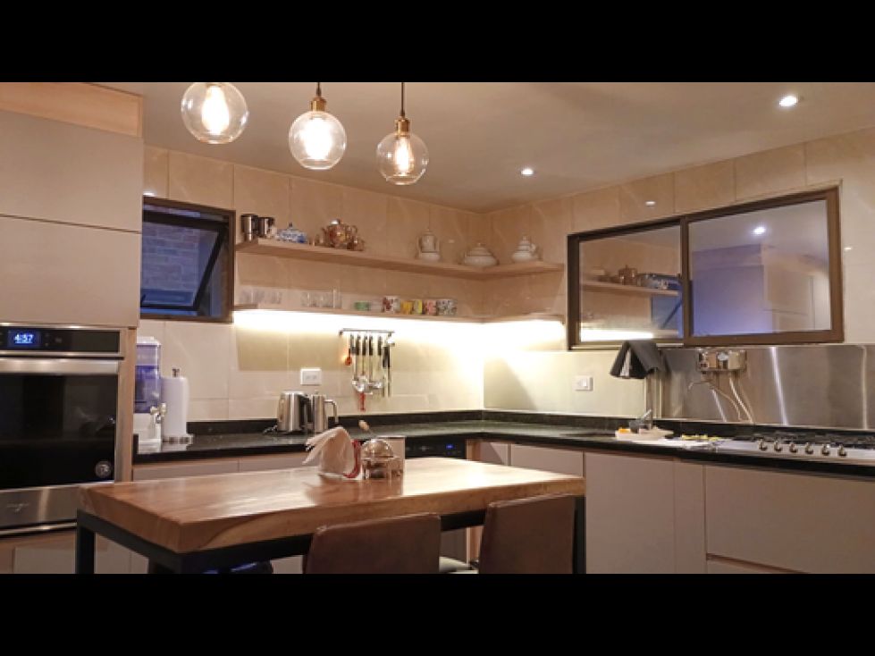 Apartaestudio en venta Cundinamarca Bogotá Chapinero Norte 228 m2 Habitaciones 3 Baños 3 Garajes 2 Precio $1500000000