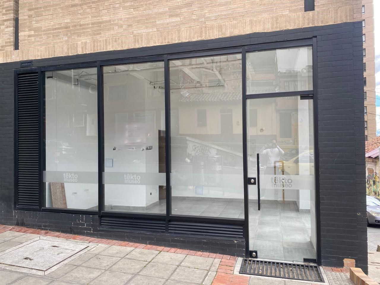 Local en arriendo Cundinamarca Bogotá La Esmeralda 25 m2 Habitaciones 0 Baños 0 Garajes 0 Precio $3000000