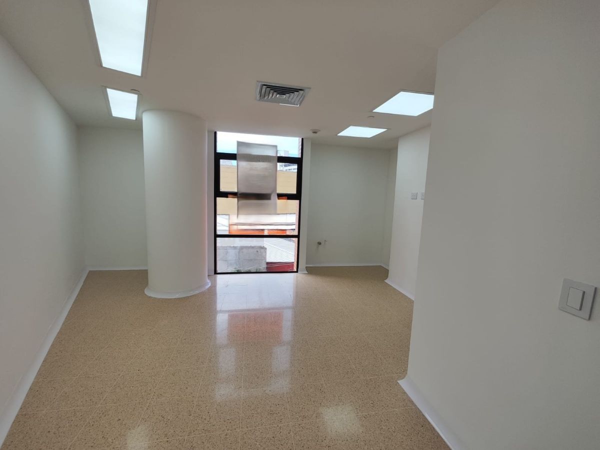 Consultorio en arriendo Antioquia Medellín San Diego 32 m2 Habitaciones 0 Baños 1 Garajes 1 Precio $4100000