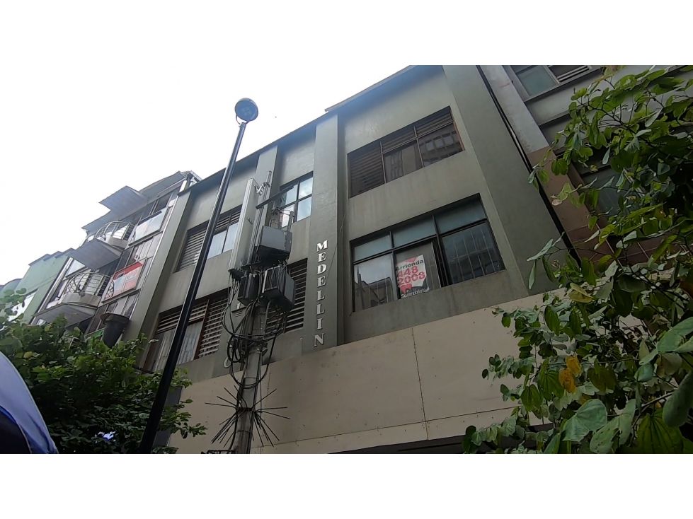 Oficina en arriendo Antioquia Medellín La Candelaria 12 m2 Habitaciones 0 Baños 0 Garajes 0 Precio $900000