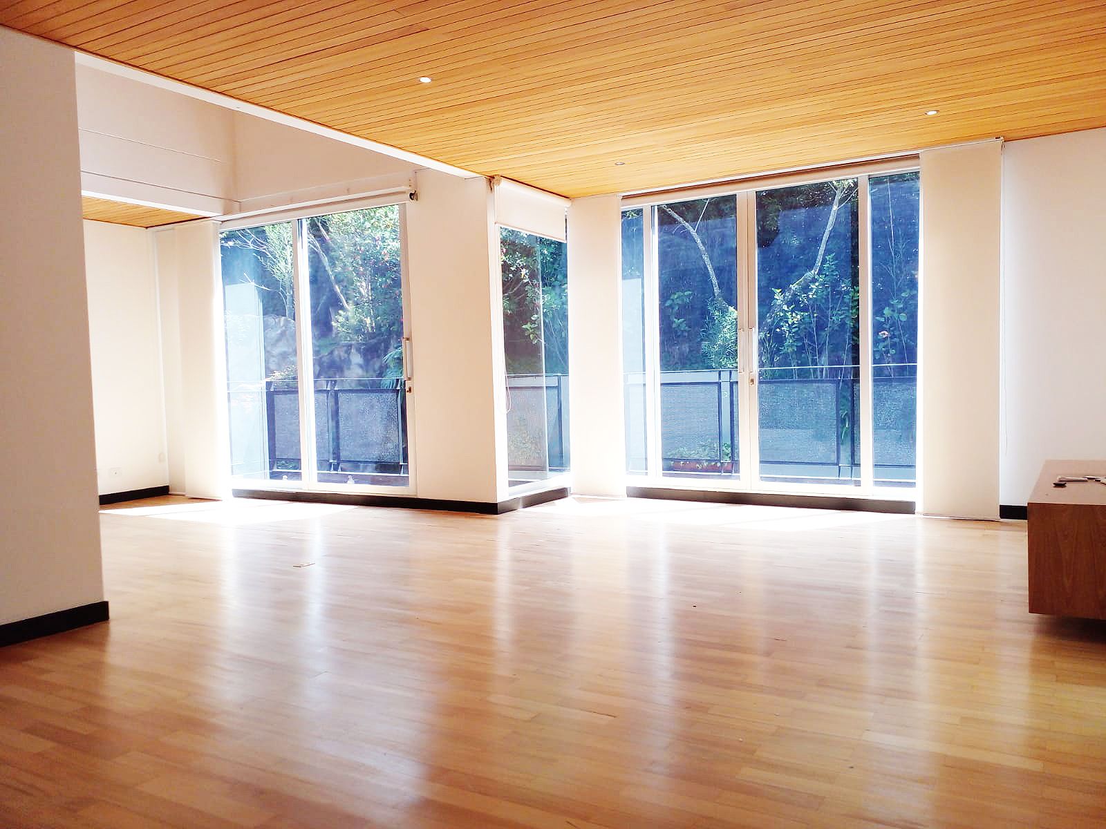 Casa en arriendo Antioquia Envigado Loma Del Atravesado 345 m2 Habitaciones 4 Baños 4 Garajes 4 Precio $13500000