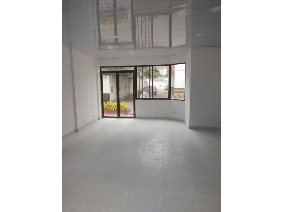 Local en arriendo Bolívar Cartagena Manga 45 m2 Habitaciones 0 Baños 1 Garajes 0 Precio $2200000